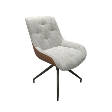 Sedia da pranzo Agora colore marrone chiaro con schienale in ecopelle arancione e gambe nere con base fissa