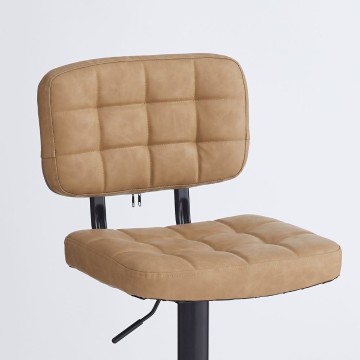 Sgabello Mavi ecopelle cammello e base nera: Stile, Comfort e Funzionalità per i tuoi spazi