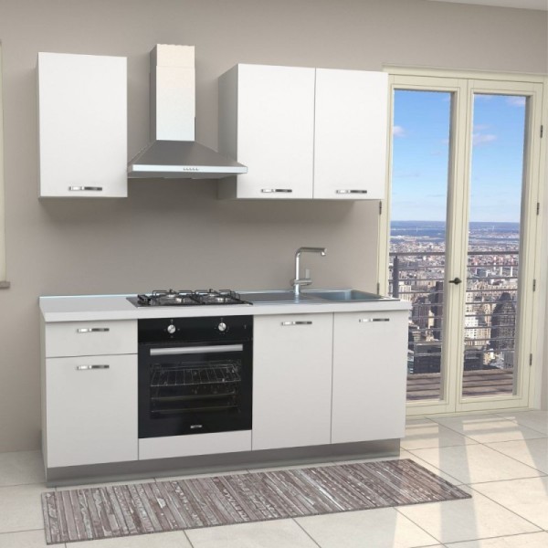 Cucina completa con elettrodomestici