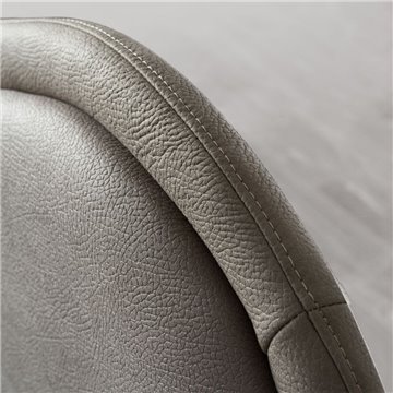 Camera da letto Blegina: eleganza e comfort in un design raffinato